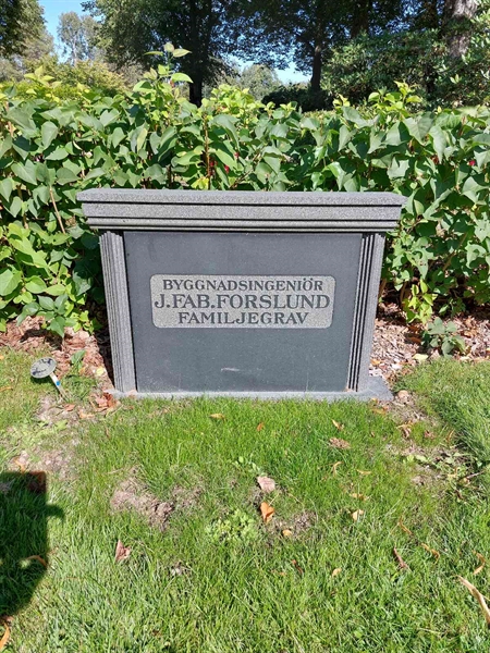 Grave number: 1 C   028