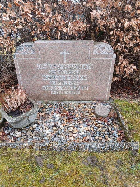 Gravnummer: 2 9   82, 83, 84