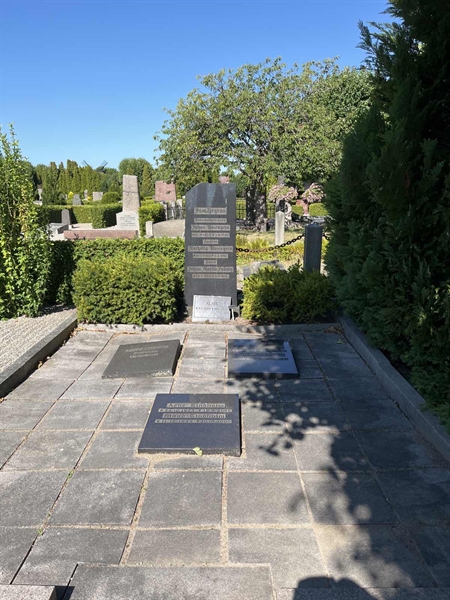Grave number: NK IV   226