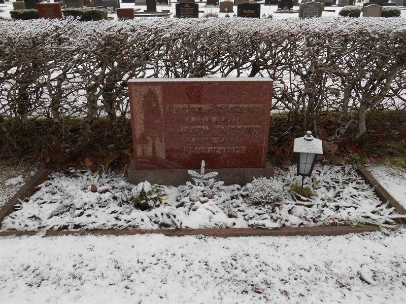 Grave number: Vitt VC1Ö    15, 16