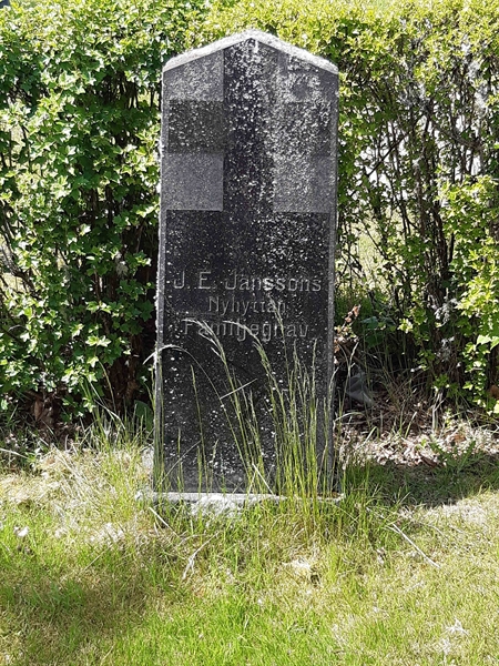 Grave number: JÄ 02    43