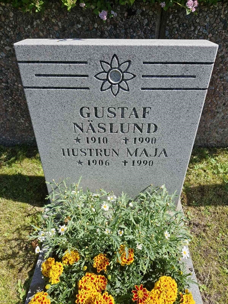 Gravnummer: 1 URNLU D16