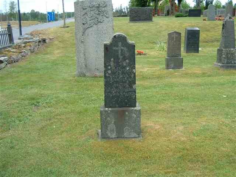 Grave number: 01 B   173, 174