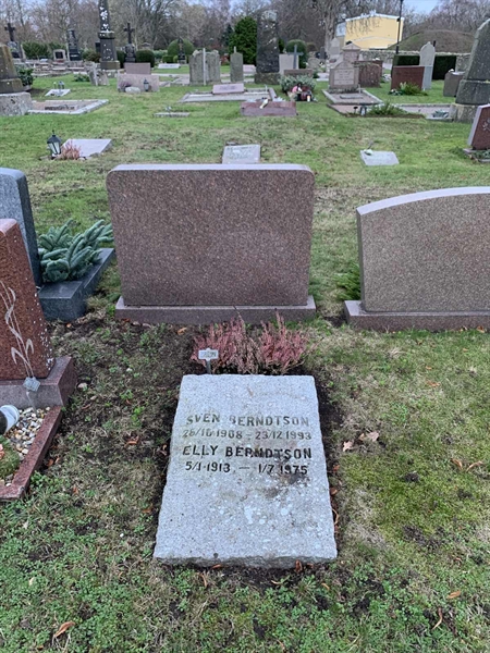Grave number: SÖ C   167