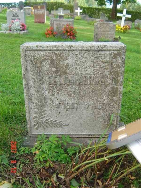 Grave number: D G 2   674