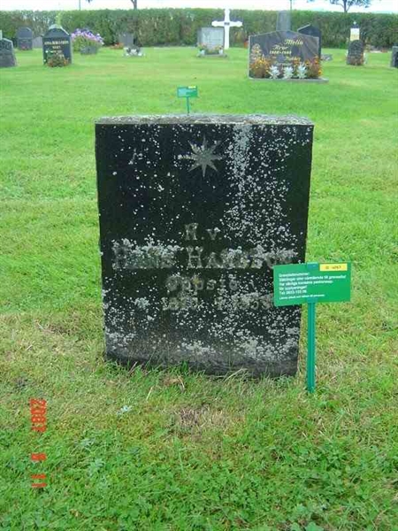 Grave number: D G 3   267U