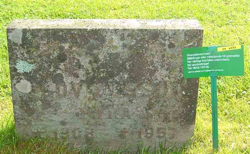 Grave number: D G 4   693a