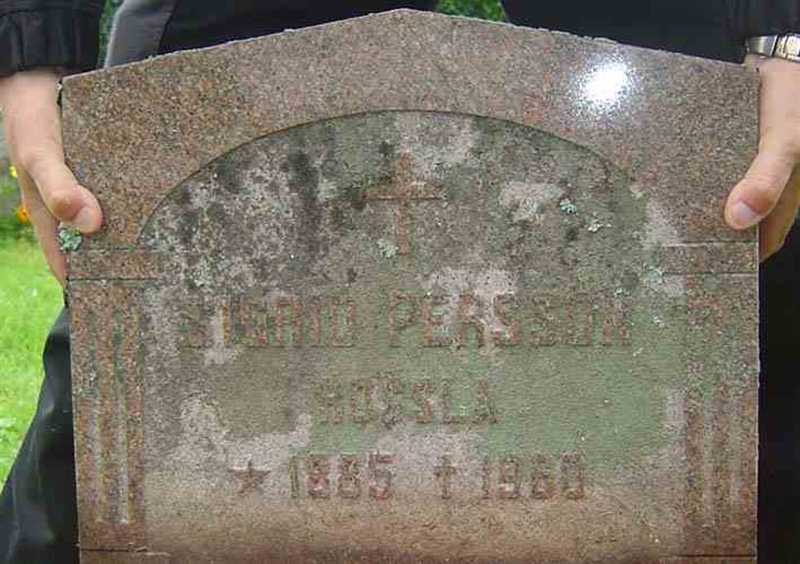 Grave number: D G 4   780a