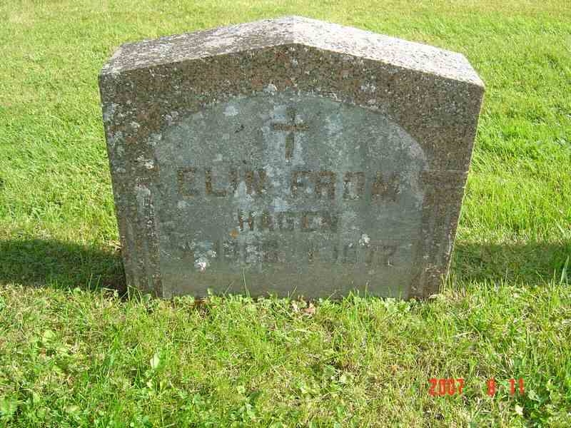 Grave number: D G 3   932