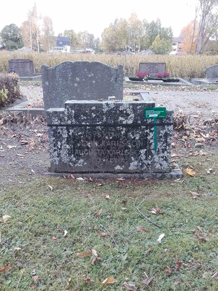 Grave number: NO 16   163