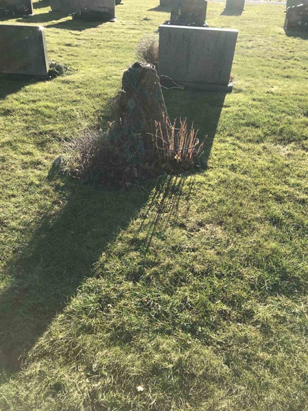 Grave number: SN 03    49
