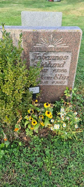 Grave number: M 16   47
