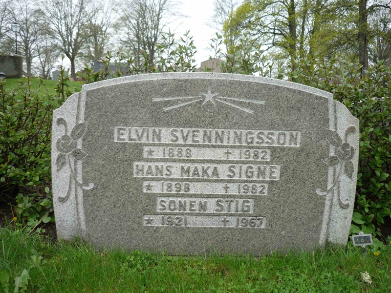 Grave number: B G  160, 161, 162