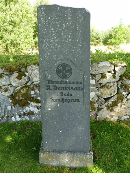 Grave number: ÖGG I   62, 63, 64