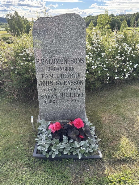Grave number: 4 G GG   126-127