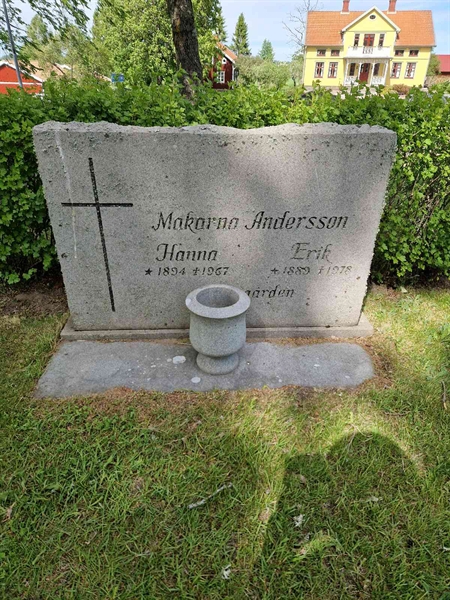 Grave number: 06 C   13