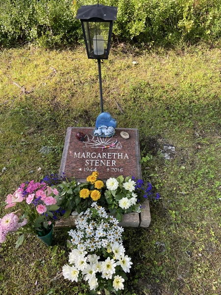 Grave number: R 5    34