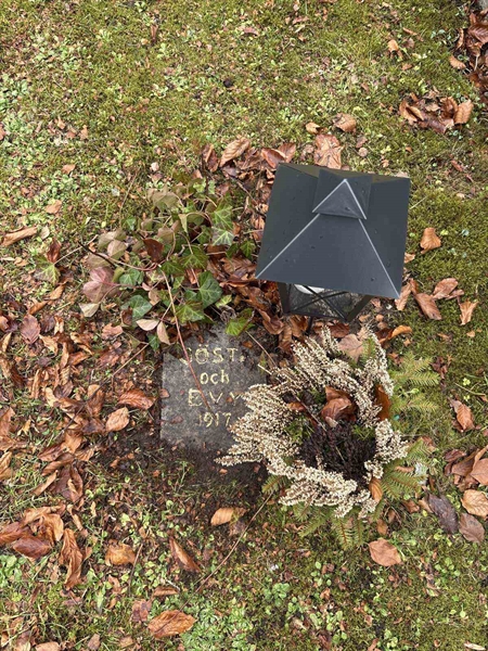 Grave number: L C 43