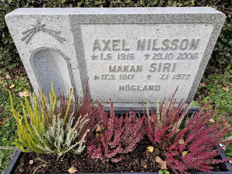 Grave number: AK D  5278-5279