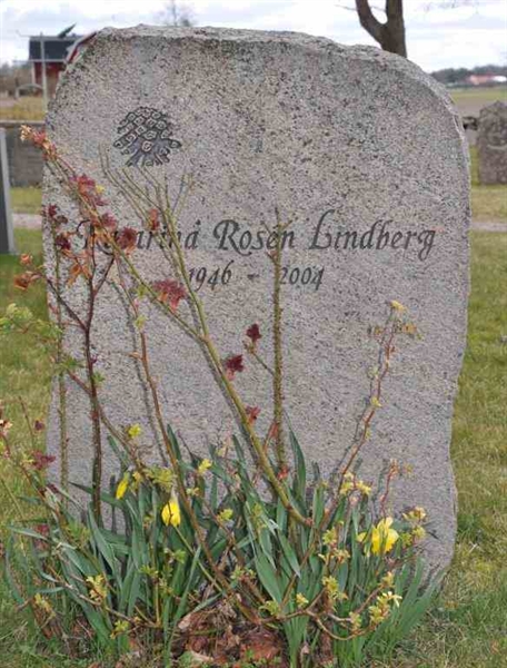 Grave number: LÄ 0   135-136