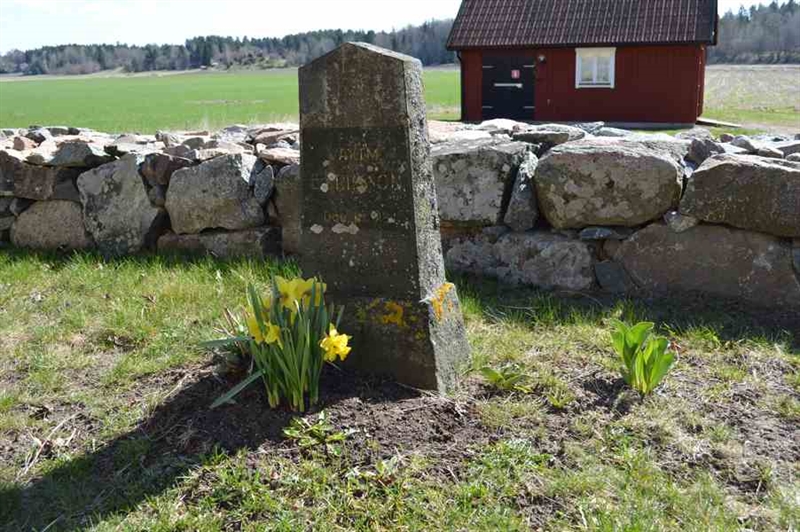 Grave number: LÄ 0    10-12