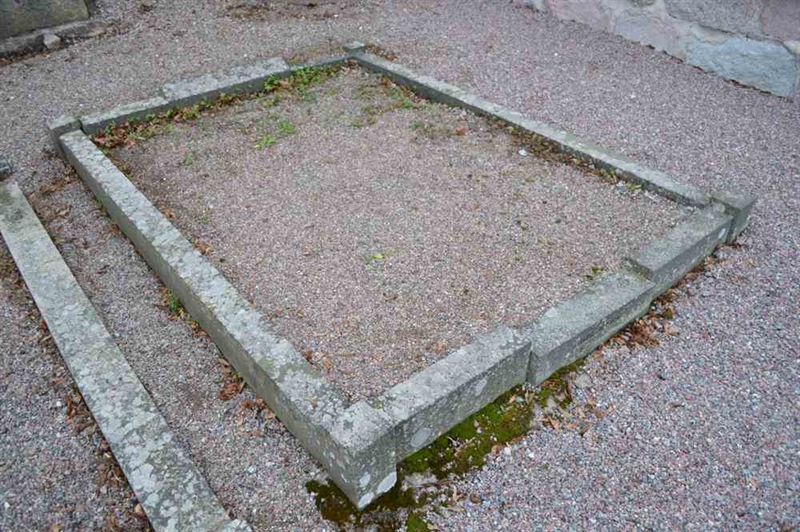 Grave number: VÄ 2   409-410