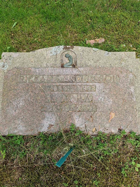 Grave number: 1 KV.3   134-135