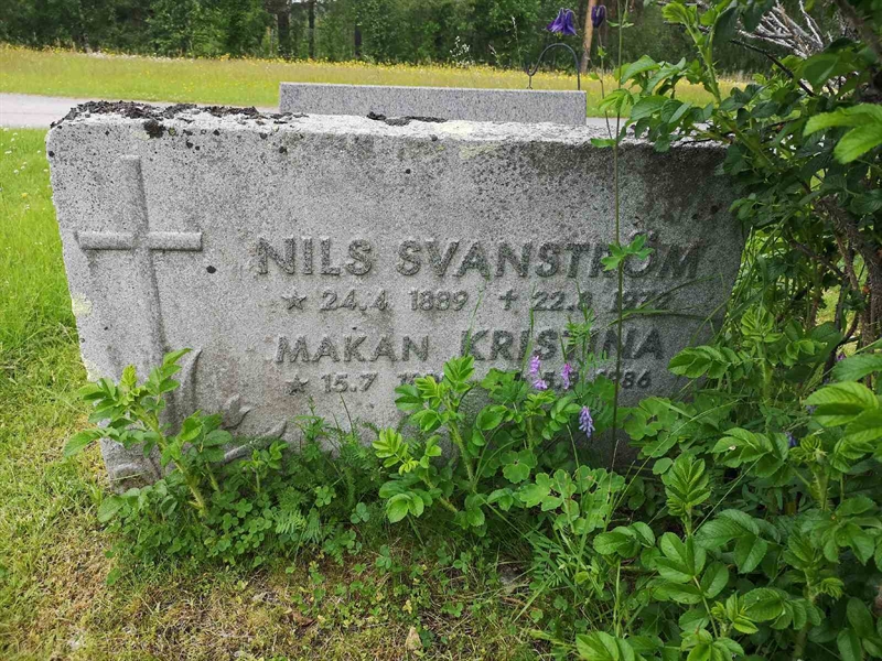 Grave number: NK 08     6