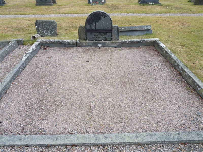 Grave number: SV 3   27