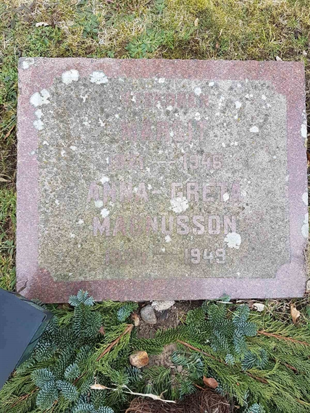 Grave number: RK Y 1     6, 7
