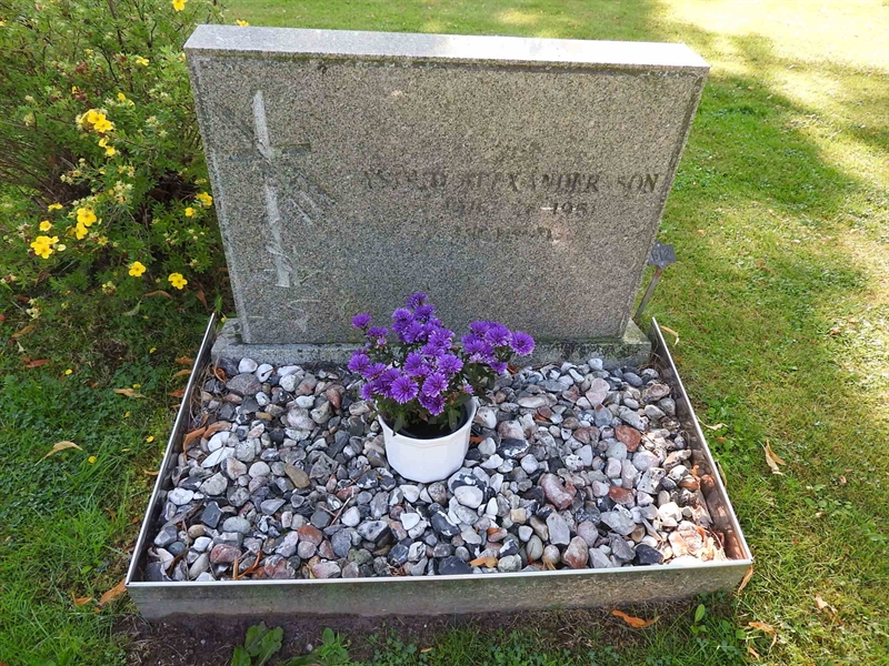 Gravnummer: BRO 5   112