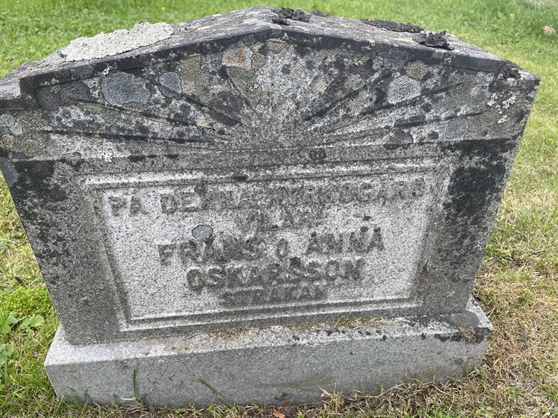 Grave number: 001 1 6  6843