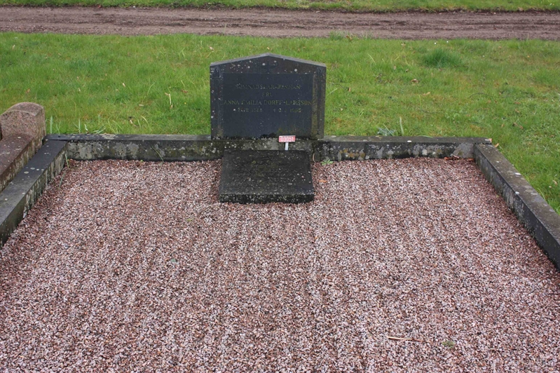 Grave number: Ö 03i    71, 72