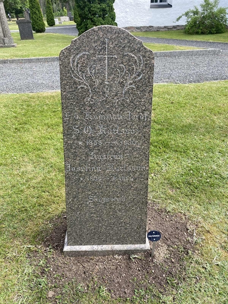 Grave number: 04 A 84-85