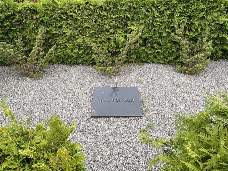 Grave number: NK II    21