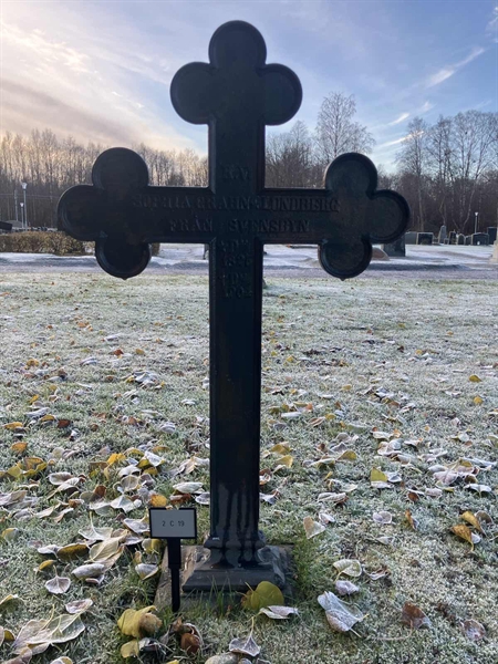 Hautatunnus: 2 C    19