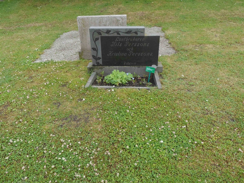 Grave number: ÖV H    20, 21, 22
