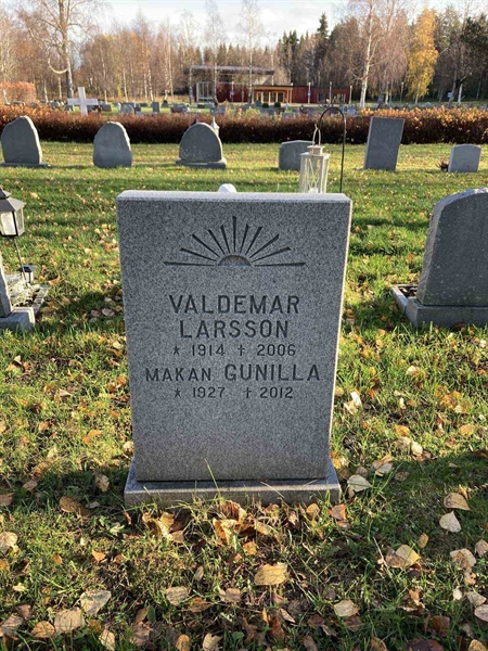 Grave number: 3 255
