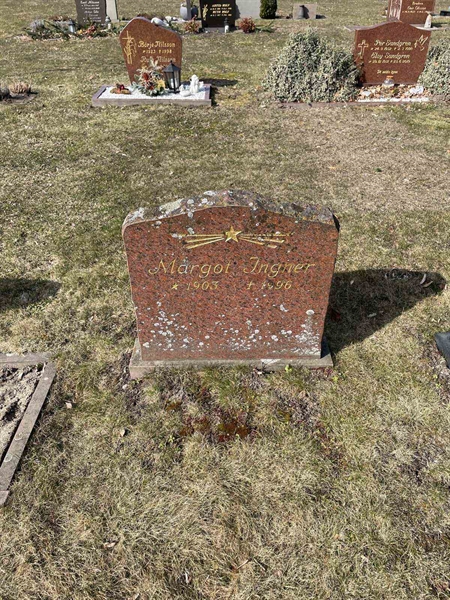 Grave number: VV 1   565