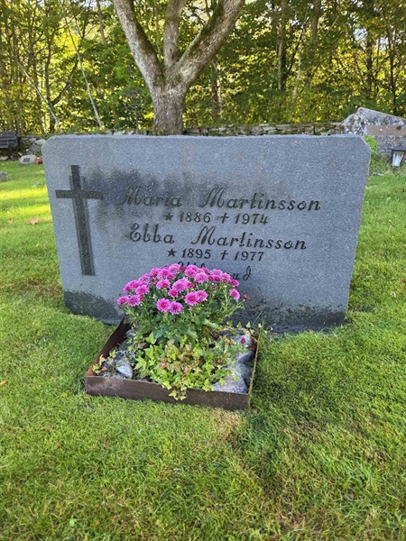 Grave number: T A E  1074-1075