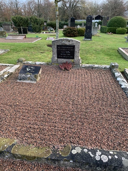 Grave number: SÖ A   262, 263