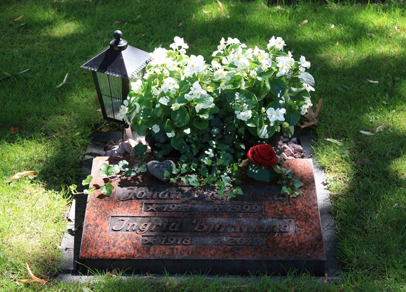 Grave number: Ö 45   424