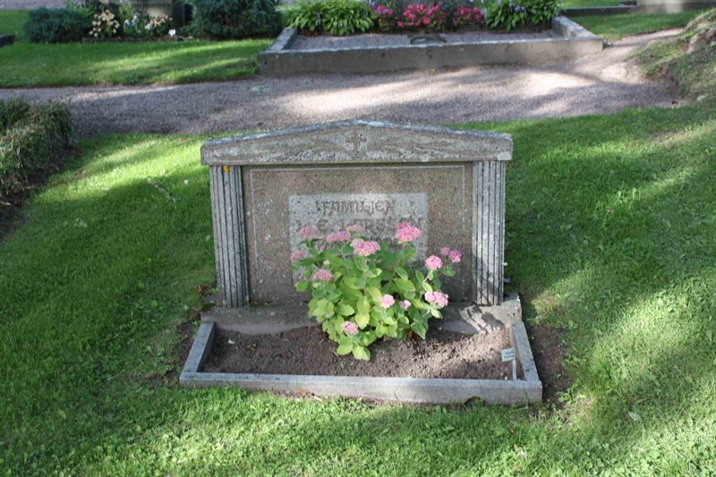 Grave number: 1 K H   39