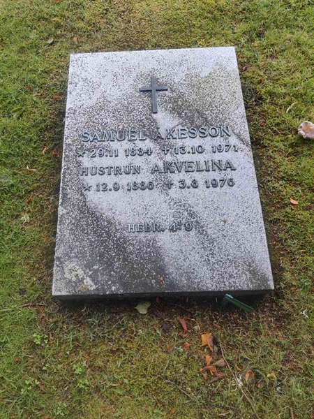 Grave number: VK D    63, 64