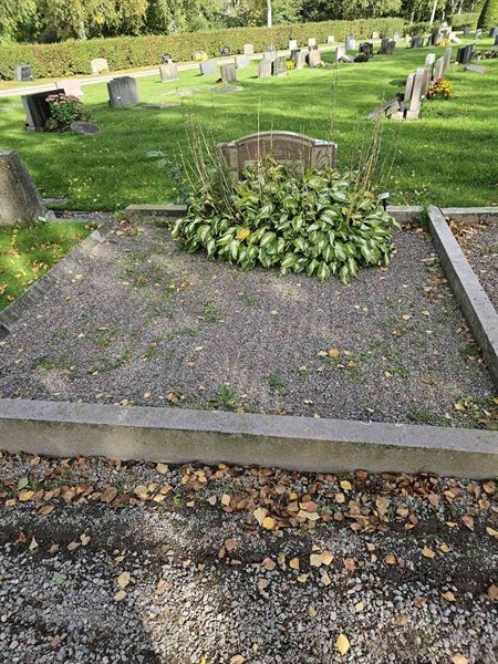 Grave number: Fr 7   982-983