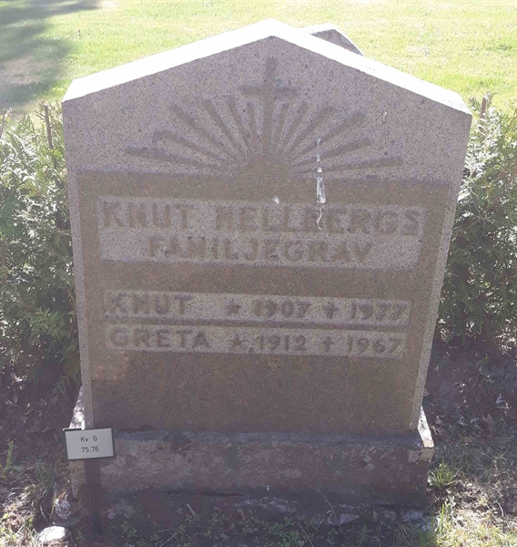 Grave number: M G   75, 76
