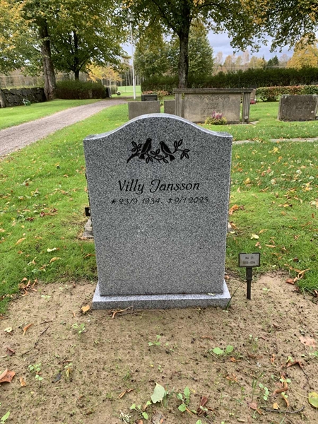 Hautatunnus: 1 21 93-94