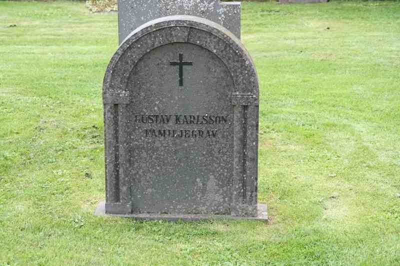 Grave number: F Ö A   106-107