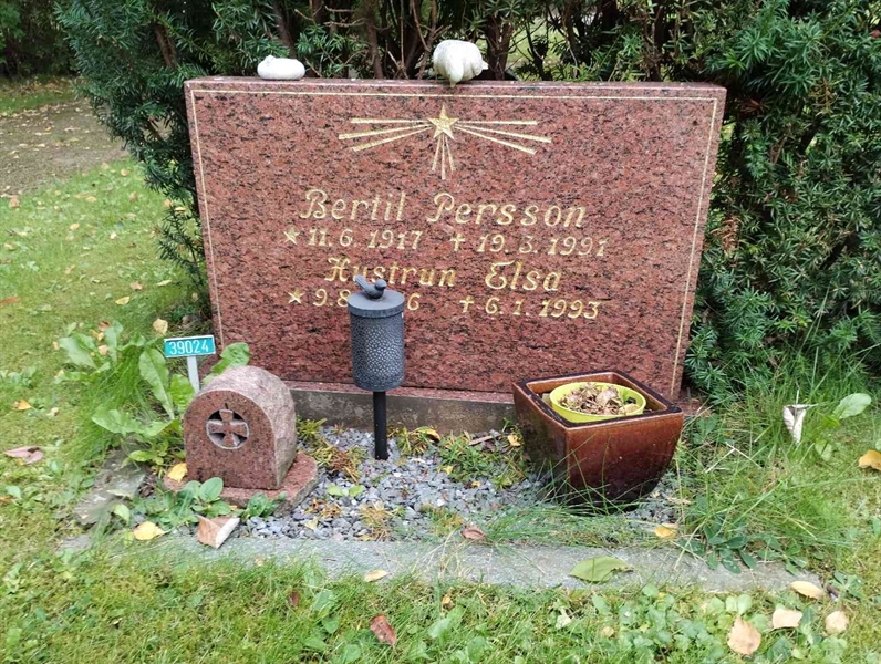 Grave number: NÅ 39    47