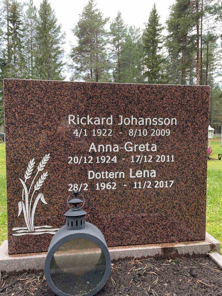 Grave number: 3 7    69